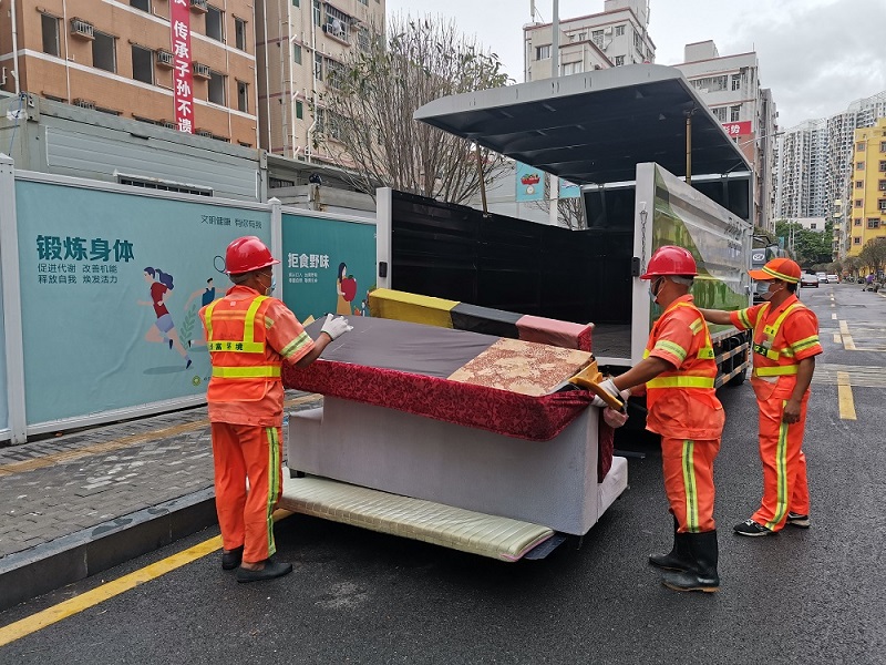 优化城市环境，提升居民生活质量—探索市政清运的新路径